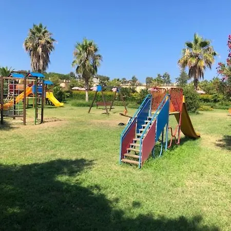 Club. One Bedroom 13g * Pizzo (Calabria)